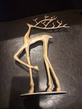 2569383 Pottery Barn Brass Sculpted Merry Reindeer Medium Christmas Decor Holiday Gold