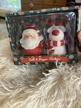 Mo085953 Premier Christmas Novelty Salt And Pepper Set - Santa Reindeer New In Box Ceramic