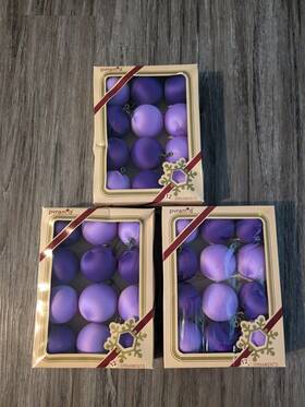 Pyramid 026301010128 Vtg Lot Of 36 Satin Sheen Purple Ball Ornaments 3 Inch Rare Color Christmas