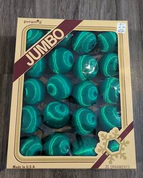 Pyramid 026301108153 Vintage Christmas Lot Of 20 Satin Sheen Green Ball Ornaments 2.5 Inch Jumbo