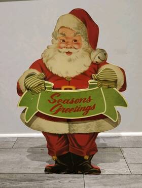 Raz 048893213312 2-ft Santa With Seasons Greetings Sign Nostalgic Standing Easel Back - Christmas