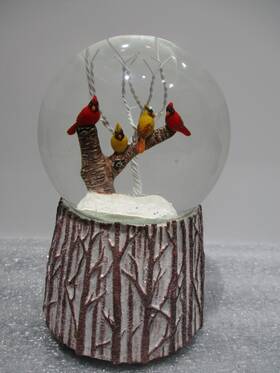 Roman Inc. 089945619904 Cardinals On Tree 5.25 Inch Musical We Wish You A Merry Christmas Snow Globe