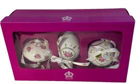 Royal Albert 652383741393 Christmas Ornaments Set Of 3 Bone China England Boxed