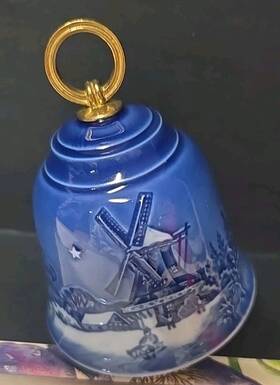 1912614 Royal Copenhagen / Bing And Grondahl Inch Christmas Bell 1996 New In Origional Box