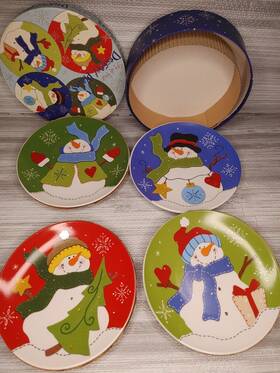 Santa S Workbench 824984760800 Christmas Snowmen Salad / Dessert Plates 8 Inch With Box. Set Of 4