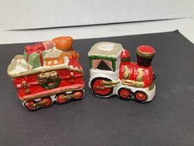 Santas Favorites 076317711373 Vintage 2 Pc. Handcrafted Ceramic Train Ornaments Christmas Decoration Kitsch