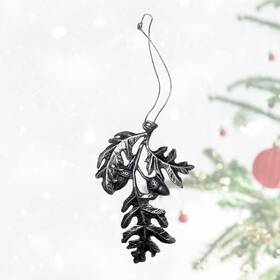 Seasons Of Cannon Falls 738449847701 Leaf Acorn Christmas Ornament 3.25 Inch Metal Vintage 2006