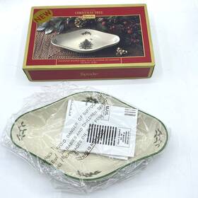 Spode 749151669413 Diamond Shaped Dish Plate 8.8 Inch Christmas Tree Nob Holiday Serving
