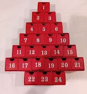 Starbucks 762111736024 2007 Christmas Advent Calendar Tree 24 Empty Drawers Red 12 Inch X 10.5