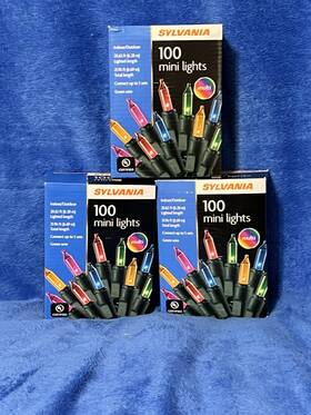 V4001-89 Sylvania 100 Multi-color String Christmas Mini Lights Green Over 20ft New