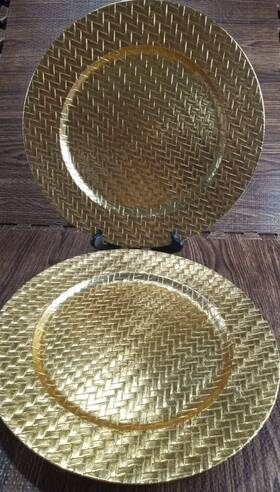 10330483 Target Gold Charger Plate Plastic Basket Weave Chevron Holiday Christmas 13 Inch Set Of 4