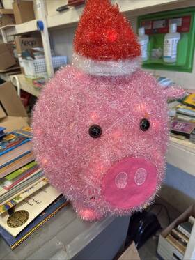 739076-101 Target Wondershop Indoor/out Lighted Tinsel Pink Pig Christmas Glow 2015 Rare