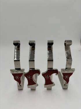 5549902 The Christmas Shoppe 4-pack Stocking Holders By Silver Metal