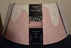 6347975 The Christmas Shoppe Pink Ice Cream Cone Cupcake Tree Collar Skirt Glitter Hobby Lobby