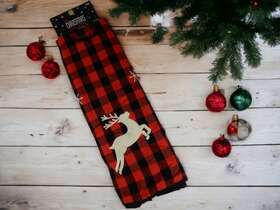 5752936 The Christmas Tree Shoppe Raindeer Plaid Skirt 48 Inch Red And Black Check Farmhouse Decor Nwt