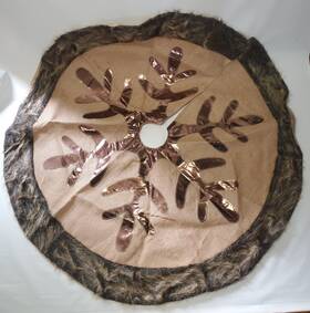Sk8rt Valery Madelyn 48 Inch Copper Snowflake And Faux Fur Trim Burlap Christmas Tree Skirt