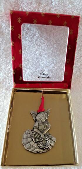 Wallace 011477438692 Vintage Silversmiths Angel Christmas Ornament Pewter