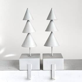 9059237 West Elm 2 Metal Cone Tree Stocking Hangers White Heavy Duty Christmas