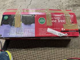 2tree Winter Wonder Lane 029944597001 Multi-color Cone String Set Christmas Outdoor Decor Holidays