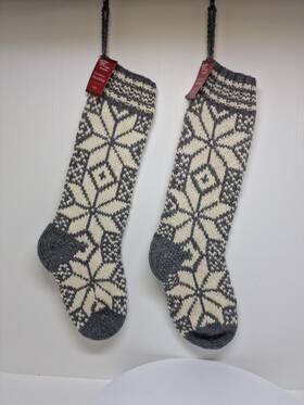 Winter Wonderland 444100263314 Set Of 2 Wool Gray Christmas Stockings 23 Inch L D53