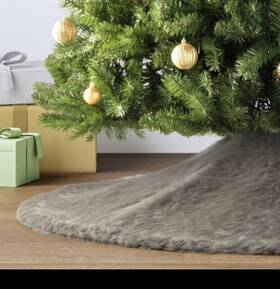 Wondershop 198101081117 Target Christmas Tree Skirt Faux Fur Light Gray Farmhouse Boho Rustic