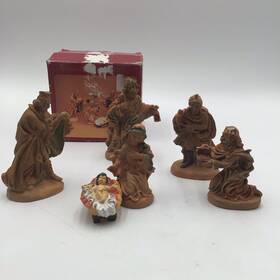24155 World Bazaars 6-piece Nativity Set Holiday Collectible Item # Christmas