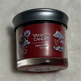1631827 Yankee Candle Christmas Eve Scented Red Jar 4.3 Oz Single Wick