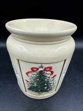 Yankee Candle 646743103365 5 Inch Raised Christmas Tree And Wreath Ceramic Tea Light Tart Warmer