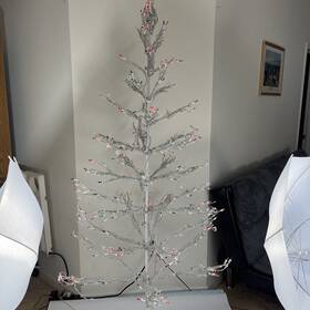 21151lo Yelci 7 Ft Tall Shimmering Christmas Tree White