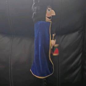 93120 Zhejiang Tongfeng Arts & Crafts Co. Ltd And Christmas Nutcracker Blue Cape Red Base 2016