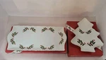 Set Of 2 Porcelain Kashima Christmas Holly Design Bon-bon Dishes Japan, W/boxes. Fixed Price $15.00.