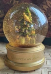 Vtg Martha Stewart Everyday 2002 Musical Snow Globe Christmas Tree W/ Presents. Fixed Price $15.95.