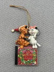 Trevco/non Enesco Christmas ORNAMENT:2 Cats Share Earbuds Cd. Fixed Price $7.49.
