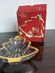 Studio Nova Yuletide Spirit Gold Trim Christmas Tree Shaped Glass Sweet Dish. Fixed Price $10.00.