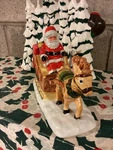 1970'S Brinns Ceramic Hand Painted Santa Sleigh Music Box. Fixed Price $20.00.