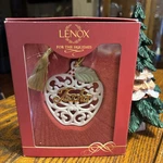Lenox For The Holidays Ceramic Apple Teacher Christmas Tree Ornament Ivory Gold. Fixed Price $18.00.