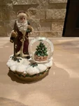 Father Christmas Yankee Candle Topper #103435 Old World Holiday Snow Globe New. Fixed Price $24.99.