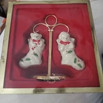 Lenox Christmas Salt And Pepper Shakers Hanging Stockings With Holder. Fixed Price $25.99.