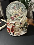 Kirkland Musical Waterglobe Polar Bear Plus Animals W/ Revolving Base/lights Up. Fixed Price $23.40.