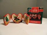 Hallmark Keepsake Ornament Heart Of Christmas Locket Opens 1ST In Series 1990. Fixed Price $6.29.