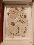 Ori.b. Lenox Holiday Santa Trivet/wall Decor Holly Leaves & Berry.gold Accent. Fixed Price $30.00.