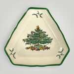 Spode Christmas Tree England Triangle Dish Candy Trinket S3324L 5" White Green. Fixed Price $18.99.