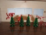 Set Of 4 Pier 1 Imports Christmas Tree Table Holders With 5 Place Cards. Fixed Price $12.00.