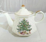 All The Trimmings Ceramic Lattice Teapot, Christmas Tree, Japan. Fixed Price $14.99.