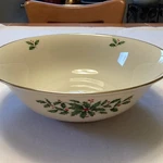 Lenox Holiday Serving Bowl 9 1/2 Ivory Green Red Holly Christmas. Fixed Price $20.99.