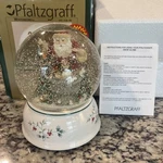 Pfaltzgraff Winterbury Musical Snow Globe Mib 2001 - 4TH Series. Fixed Price $21.24.