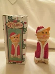 World Bazaars Holiday Collection Resin Cat Christmas Figurine Decoration. Fixed Price $10.99.