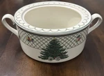 Mikasa Heritage Christmas Story CAB08 Casserole Bowl 2 Qt (no Lid). Fixed Price $49.99.