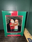Hallmark 1989 "holiday Duet" Christmas Ornament Collectors Series #4 QX457-5. Fixed Price $10.00.