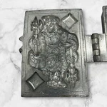 Antique King Of Diamonds Card Bridge Poker Pewter Chocolate Candy Ice Cream Mold. Fixed Price $90.00.